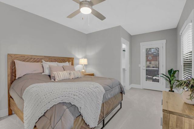 1217B Battlefield Dr, Nashville, TN 37215