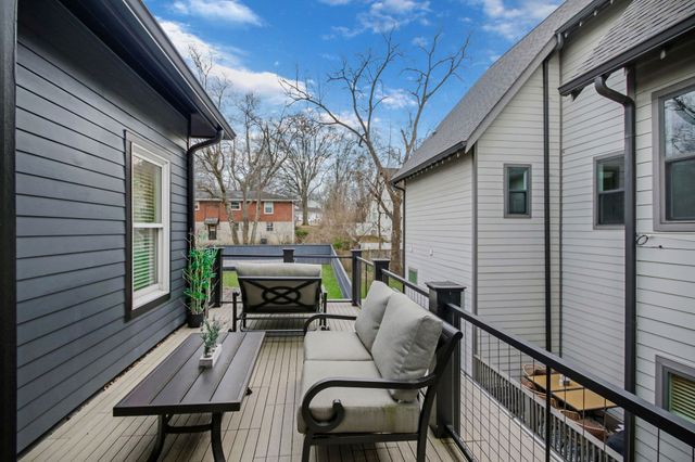 1217B Battlefield Dr, Nashville, TN 37215