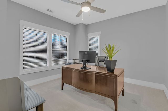 1217B Battlefield Dr, Nashville, TN 37215