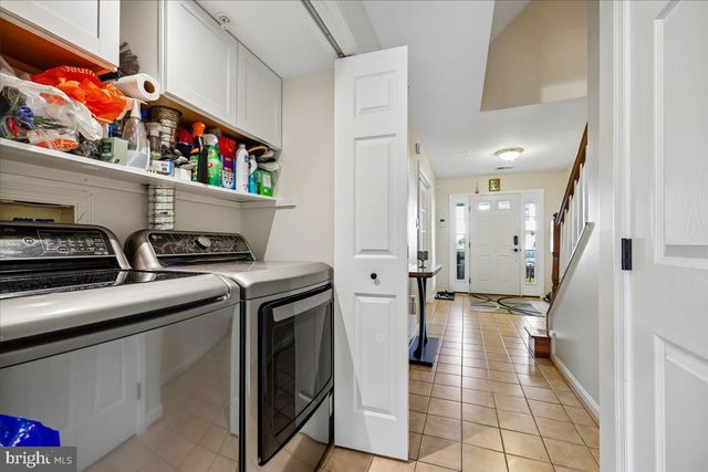 7804 YANKEE HARBOR DR, Montgomery Village, MD 20886