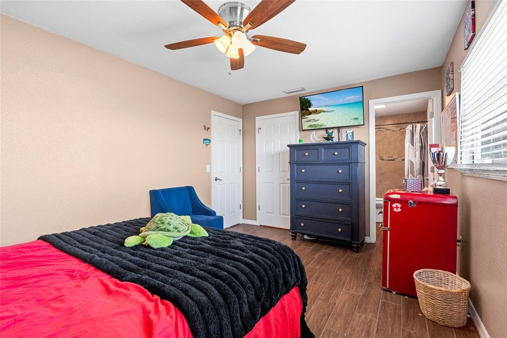 Image 20 of property listing at 1303 S HERCULES AVENUE 25, Clearwater, FL 33764