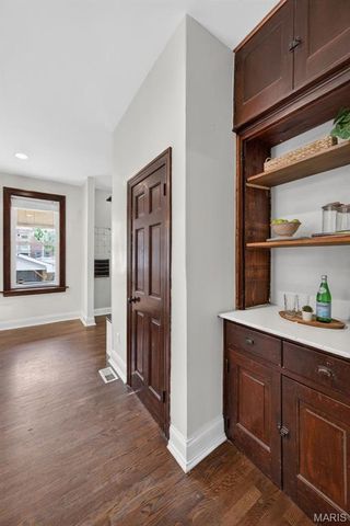 3006 Victor Street, St Louis, MO 63104