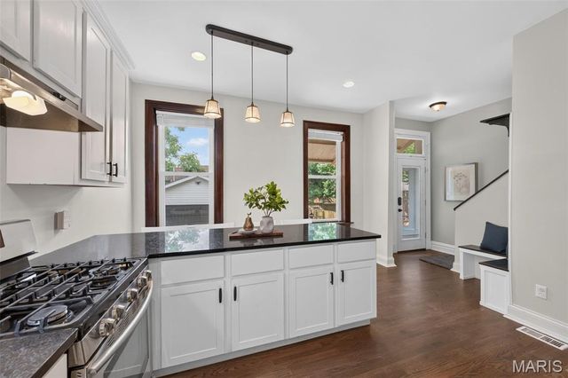 3006 Victor Street, St Louis, MO 63104