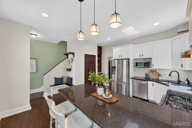 3006 Victor Street, St Louis, MO 63104