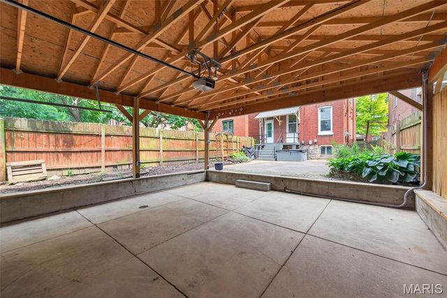 3006 Victor Street, St Louis, MO 63104
