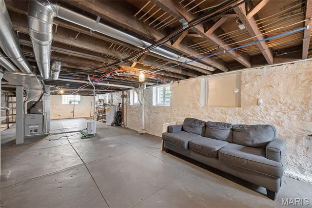 3006 Victor Street, St Louis, MO 63104