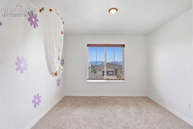 6728 Cumbre Vista Way, Colorado Springs, CO 80924