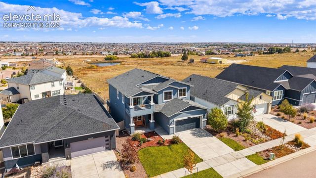6728 Cumbre Vista Way, Colorado Springs, CO 80924