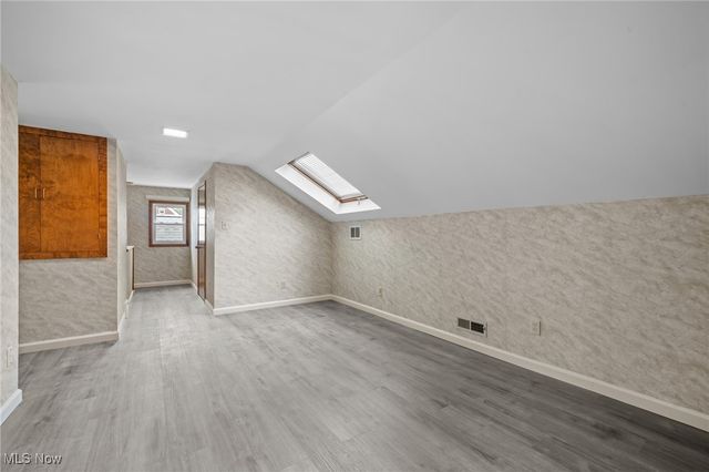 5906 Twin Lakes Drive, Parma, OH 44129