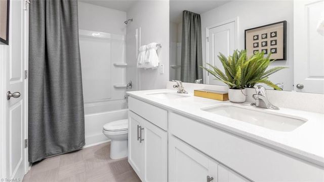 320 Falcon Lane, Winston-salem, NC 27295