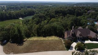 64 Castle Bluff, Harvester, MO 63304