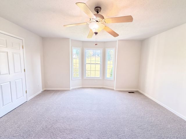 3692 Armstrong Rd, Springfield, TN 37172