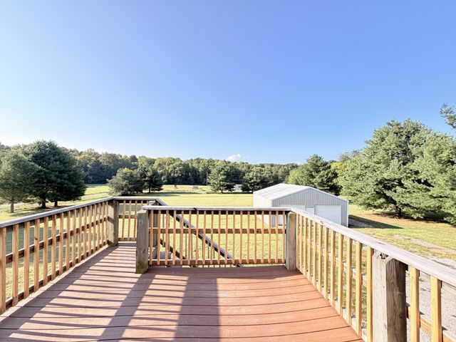 3692 Armstrong Rd, Springfield, TN 37172