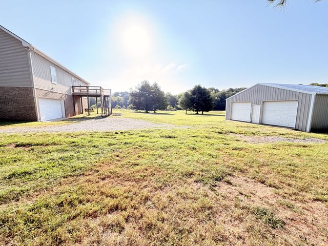 3692 Armstrong Rd, Springfield, TN 37172