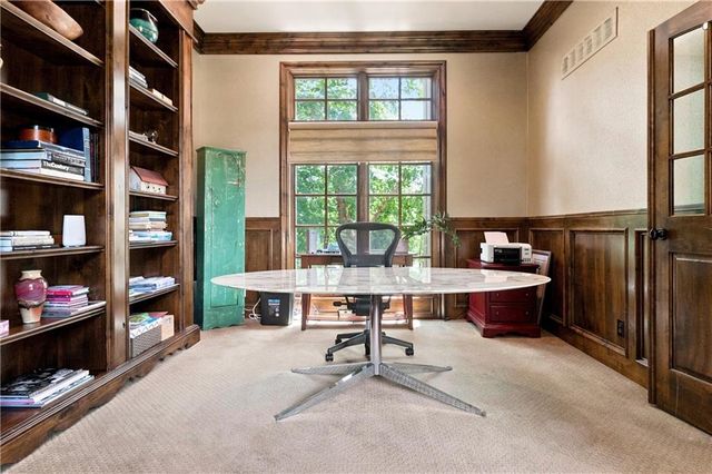 12715 W 160 Terrace, Overland Park, KS 66221