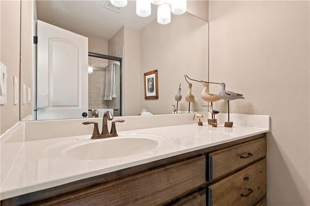 12715 W 160 Terrace, Overland Park, KS 66221