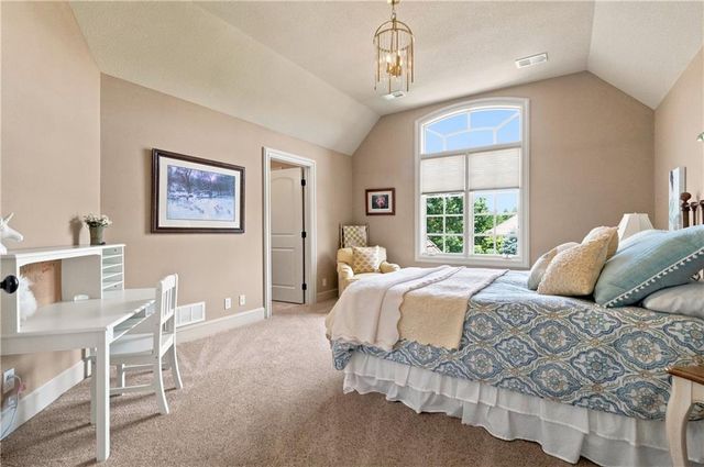 12715 W 160 Terrace, Overland Park, KS 66221
