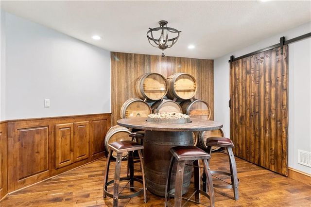 12715 W 160 Terrace, Overland Park, KS 66221