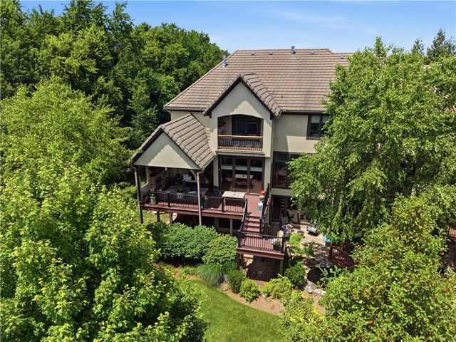 12715 W 160 Terrace, Overland Park, KS 66221