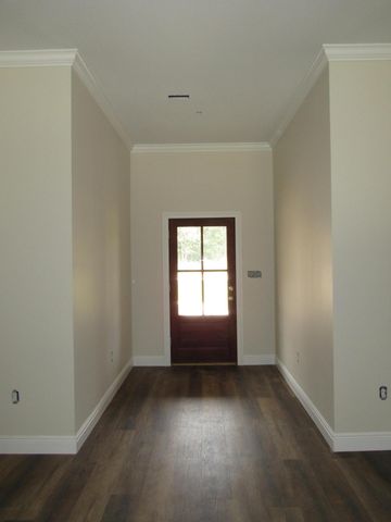 23 E Augusta Ct., Hattiesburg, MS 39402