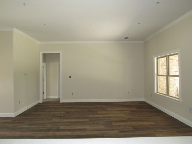 23 E Augusta Ct., Hattiesburg, MS 39402