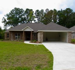 23 E Augusta Ct., Hattiesburg, MS 39402