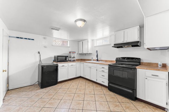 5001 W 5320 S, Kearns, UT 84118
