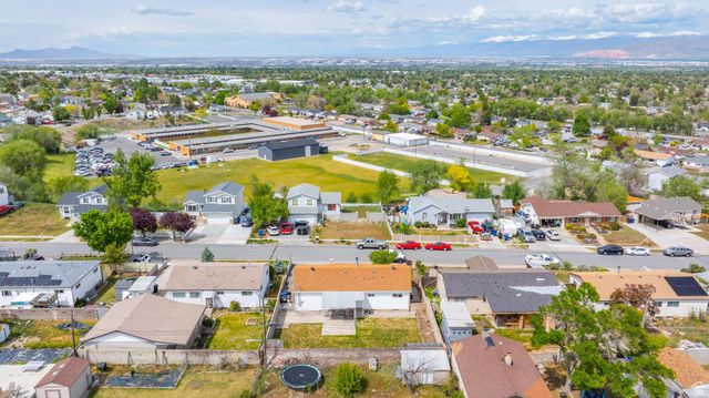 5001 W 5320 S, Kearns, UT 84118