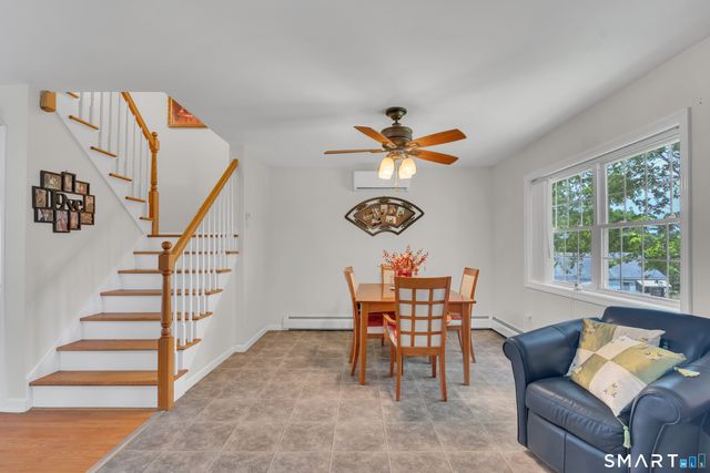 5 Thamesview Road, Norwich, CT 06360