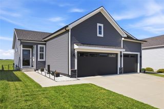 772 Mcintosh Court NE, Bondurant, IA 50035