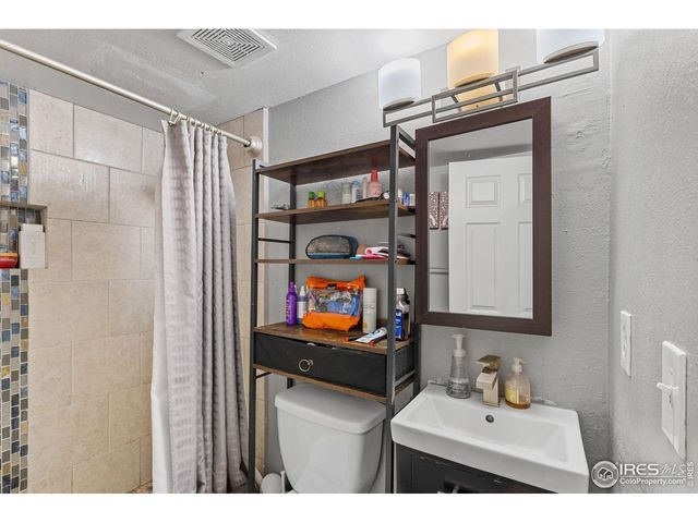 4216 E Maplewood Way, Centennial, CO 80121