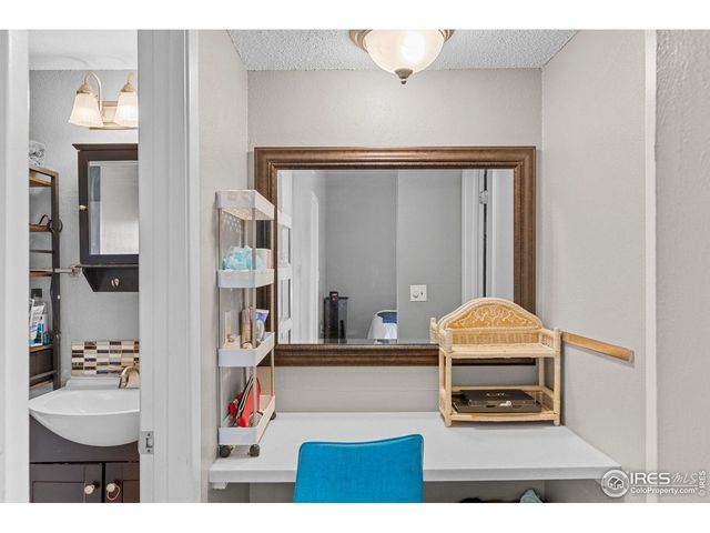 4216 E Maplewood Way, Centennial, CO 80121