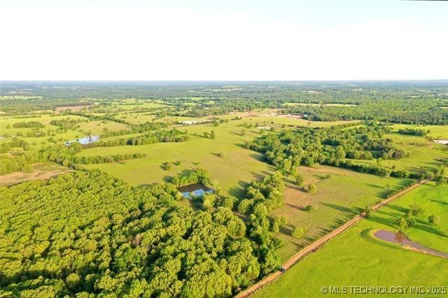 Half Bank Road, Atoka, OK 74525