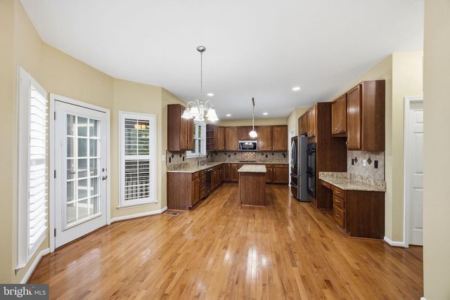 3 GALLERY RD, Stafford, VA 22554