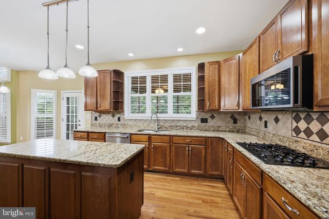 3 GALLERY RD, Stafford, VA 22554