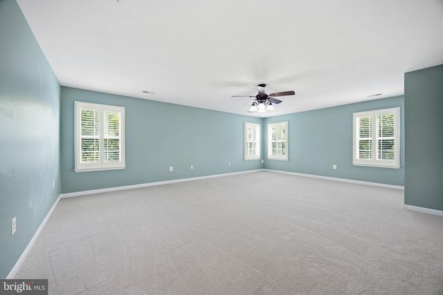 3 GALLERY RD, Stafford, VA 22554