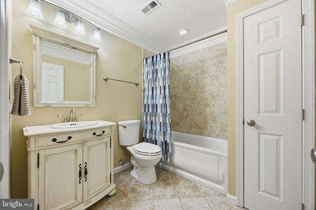 3 GALLERY RD, Stafford, VA 22554