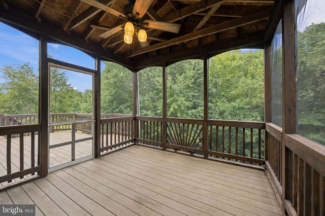 3 GALLERY RD, Stafford, VA 22554