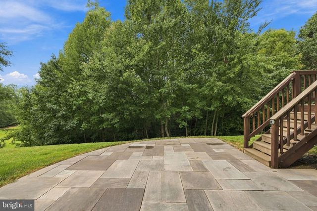 3 GALLERY RD, Stafford, VA 22554