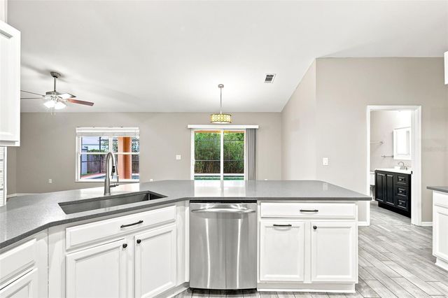 521 TACOMA AVENUE, Deltona, FL 32725
