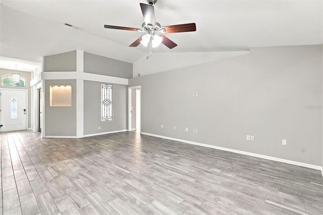 521 TACOMA AVENUE, Deltona, FL 32725