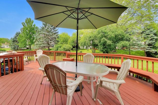 524 Edinburgh Lane, West Dundee, IL 60118