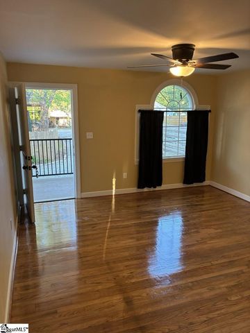 9 A Looper Street, Greenville, SC 29611