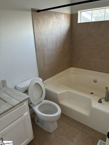 9 A Looper Street, Greenville, SC 29611