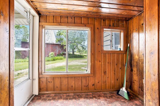 7814 M-79, Nashville, MI 49073