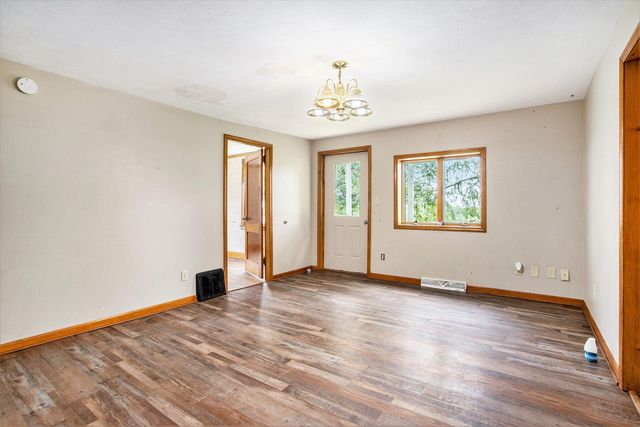 7814 M-79, Nashville, MI 49073