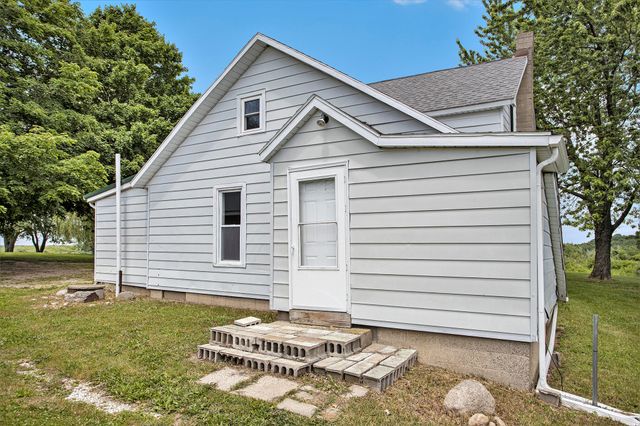 7814 M-79, Nashville, MI 49073