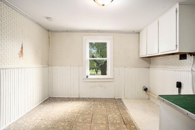 7814 M-79, Nashville, MI 49073