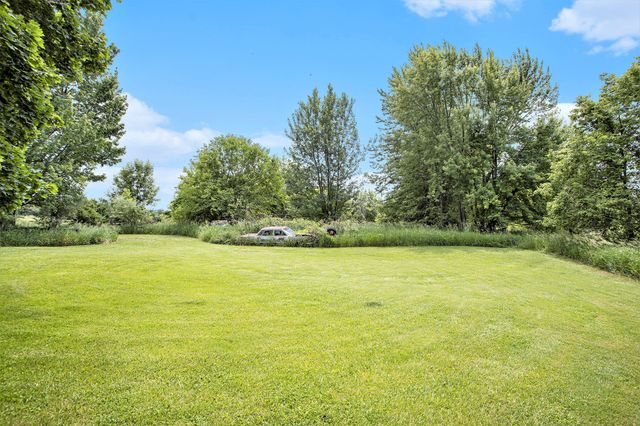 7814 M-79, Nashville, MI 49073