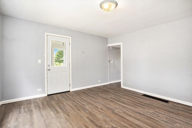 7814 M-79, Nashville, MI 49073